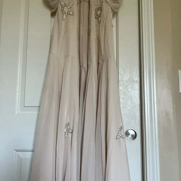 ASOS embellished bridal  dress - Picture 3 of 12
